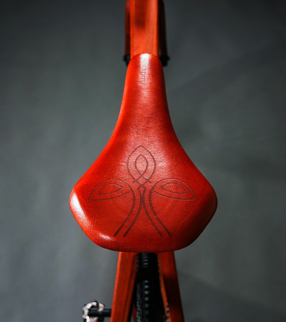 Goat Leather Saddle